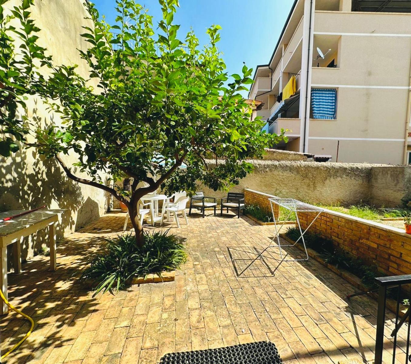 Gemelli House - City Center Tropea Esterno foto